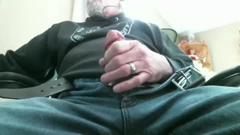 7loong6thik online show from January 30, 2:47 pm