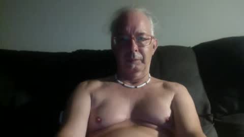 808dred online show from April 21, 9:37 am