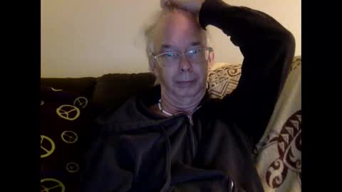 Snapshot of 808dred chatting on June 11, 10:24 am 808dred online show from June 11, 10:24 am