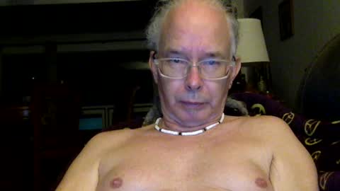 Snapshot of 808dred chatting on July 6, 12:02 pm 808dred online show from July 6, 12:02 pm