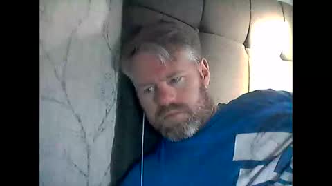 Snapshot of 81jonnyx chatting on January 9, 11:14 am 81jonnyx online show from January 9, 11:14 am