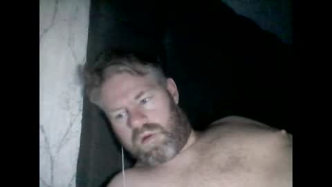 Snapshot of 81jonnyx chatting on January 19, 7:25 am 81jonnyx online show from January 19, 7:25 am