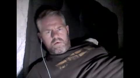 81jonnyx online show from October 17, 9:28 pm