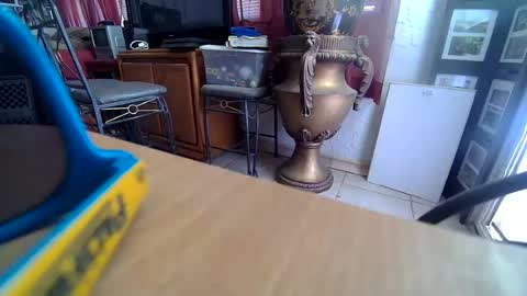 Snapshot of 86406stud chatting on June 27, 12:26 am 86406stud online show from June 27, 12:26 am