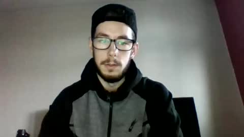 8inchbeam online show from November 20, 3:45 pm