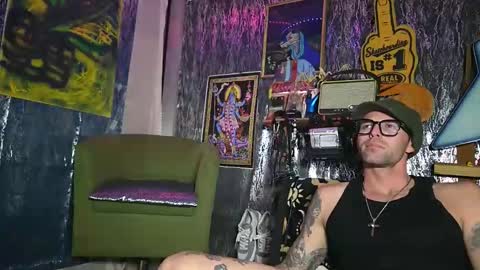 EvelDicknievel1 online show from January 8, 6:48 am