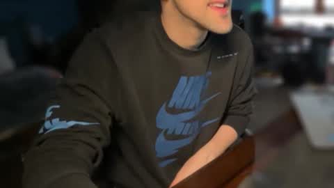 Snapshot of 91stefisexy91 chatting on March 1, 1:24 pm 91stefisexy91 online show from March 1, 1:24 pm