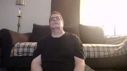 989guy online show from May 9, 2:06 am