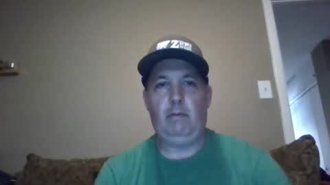 Snapshot of 99actorguy99 chatting on May 4, 5:31 pm 99actorguy99 online show from May 4, 5:31 pm