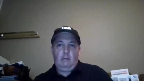 Snapshot of 99actorguy99 chatting on May 11, 7:44 pm 99actorguy99 online show from May 11, 7:44 pm