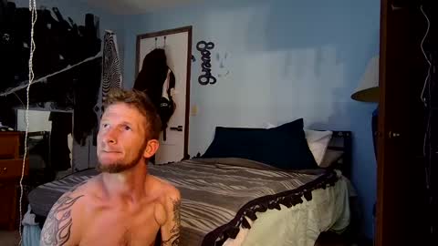 Snapshot of 9_25 chatting on January 20, 11:21 pm 8over6 online show from January 20, 11:21 pm