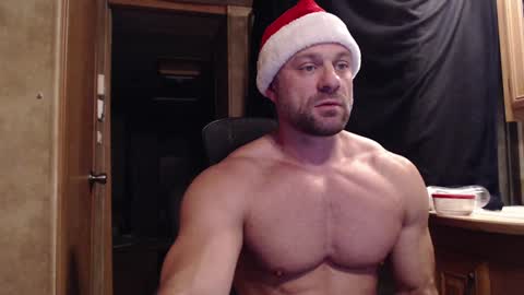 9 fat inches online show from December 8, 12:07 am