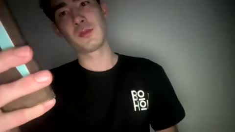 Snapshot of 9thislandd chatting on December 8, 1:13 am 9thislandd online show from December 8, 1:13 am