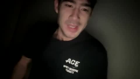 Snapshot of 9thislandd chatting on January 1, 7:53 pm 9thislandd online show from January 1, 7:53 pm