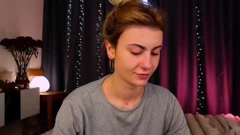 Snapshot of _a_n_n_y_ chatting on February 28, 11:22 am Willow online show from February 28, 11:22 am