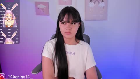 Snapshot of _abby_westt chatting on December 8, 3:00 am Sophia  online show from December 8, 3:00 am