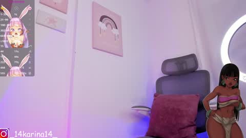 Snapshot of _abby_westt chatting on December 10, 6:11 am Sophia  online show from December 10, 6:11 am