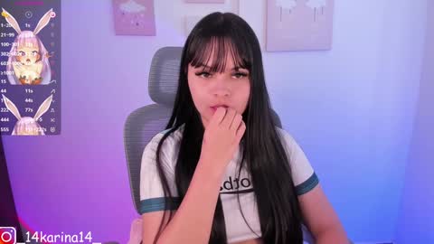 Snapshot of _abby_westt chatting on December 21, 12:38 pm Sophia  online show from December 21, 12:38 pm