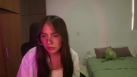 Snapshot of _abbyyyy_ chatting on May 28, 4:04 pm abby 3 online show from May 28, 4:04 pm