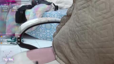 _alegriamartinez_ online show from February 19, 6:54 pm