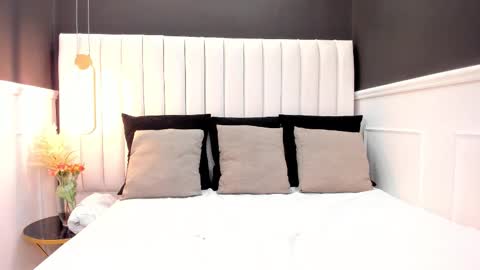 _aleja_foxx_ online show from November 18, 6:01 pm