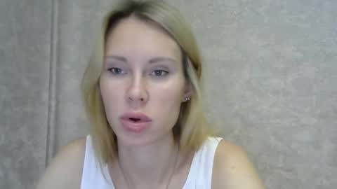 Snapshot of _alex1819 chatting on November 13, 7:18 am _alex1819 online show from November 13, 7:18 am