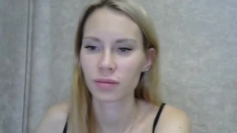 Snapshot of _alex1819 chatting on November 28, 9:50 pm _alex1819 online show from November 28, 9:50 pm