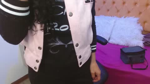 Alexandra online show from December 28, 1:06 pm