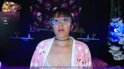 Snapshot of _alhanna chatting on November 19, 9:37 pm Alhanna online show from November 19, 9:37 pm