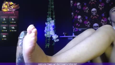 Snapshot of _alhanna chatting on November 21, 10:08 pm Alhanna online show from November 21, 10:08 pm