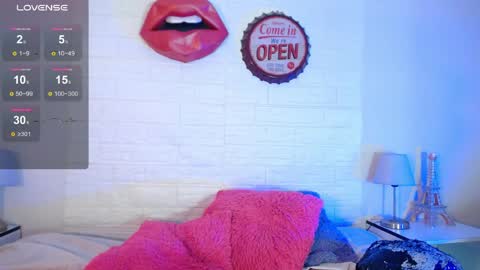 Snapshot of _alhanna chatting on March 31, 7:47 pm Alhanna online show from March 31, 7:47 pm