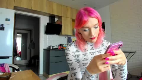 Gaylord online show from April 8, 8:36 am