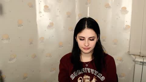 Alice online show from December 7, 3:30 pm