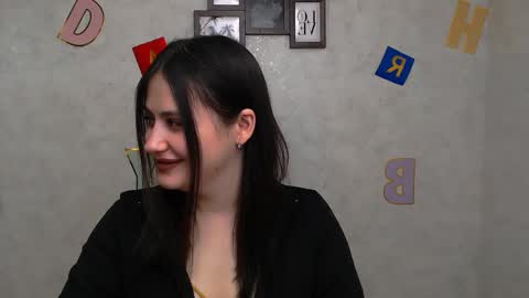 Alice online show from March 2, 12:22 pm