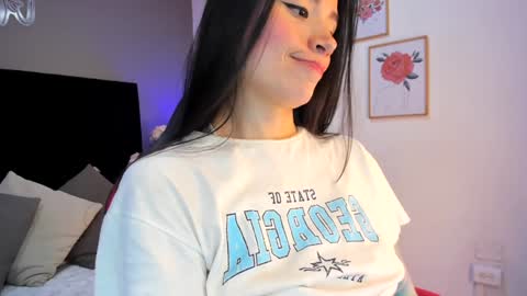 Snapshot of _aliice_1 chatting on December 27, 8:28 pm  Alice  online show from December 27, 8:28 pm