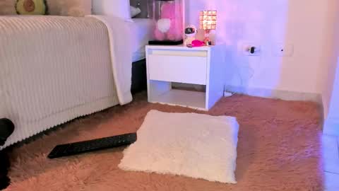 Snapshot of _alissonrose chatting on October 20, 9:59 pm Karo online show from October 20, 9:59 pm