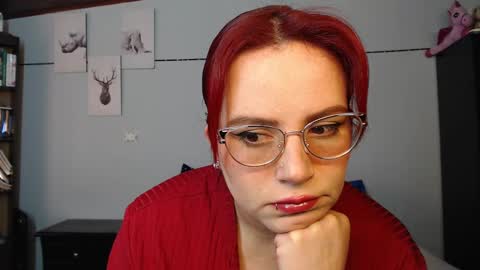 Snapshot of _allisontyler chatting on October 19, 8:42 pm Allison online show from October 19, 8:42 pm