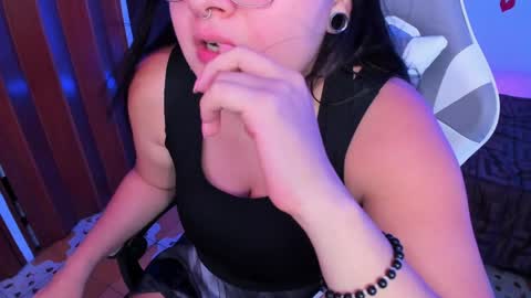 Alisa online show from March 31, 7:47 pm