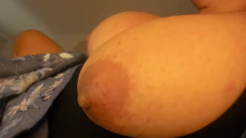 Snapshot of _always__horny chatting on May 26, 6:31 am Giulia...... online show from May 26, 6:31 am