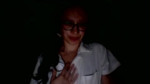 _alyson online show from April 11, 8:51 am