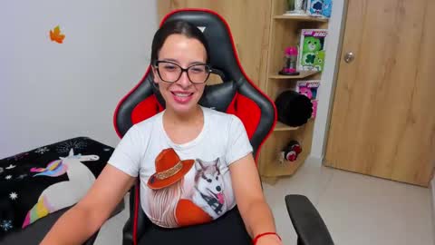 AMANDA online show from January 2, 1:17 am