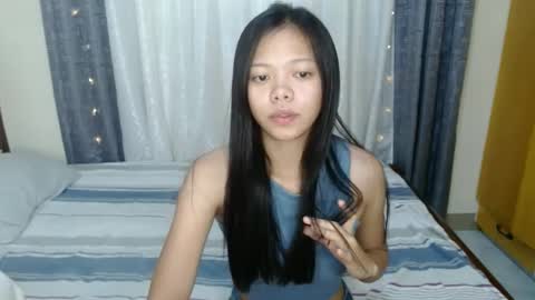 Snapshot of _amberxxx chatting on March 2, 8:29 pm Amber online show from March 2, 8:29 pm