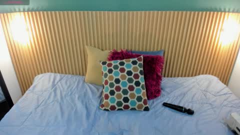 Ana Victoria online show from January 8, 6:10 pm