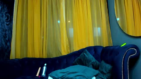 Snapshot of _angel_rivera chatting on April 29, 2:15 am Angel Rivera online show from April 29, 2:15 am