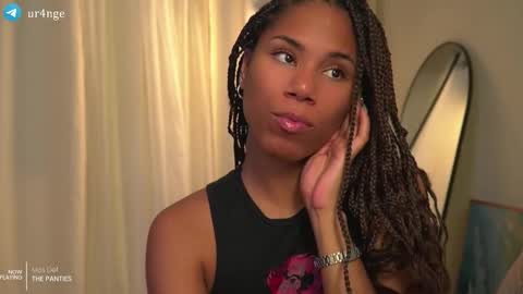 Angie -  online show from December 18, 1:33 am