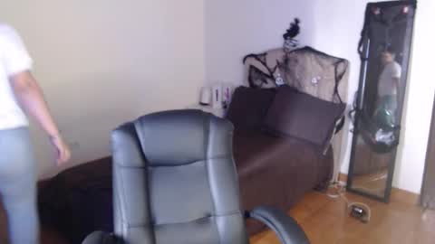 Snapshot of _anne_hot chatting on November 1, 6:43 pm Anne online show from November 1, 6:43 pm