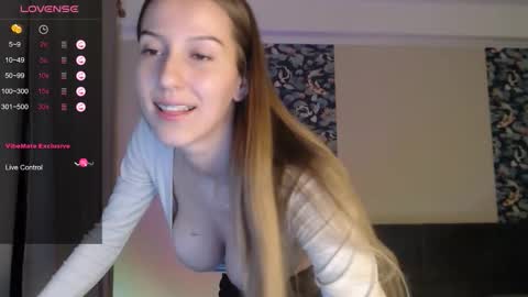 Anny online show from November 16, 4:23 pm