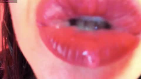 antonia online show from November 11, 10:15 am