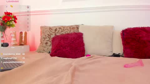 Snapshot of _arianasweet chatting on February 19, 11:04 pm _arianasweet online show from February 19, 11:04 pm