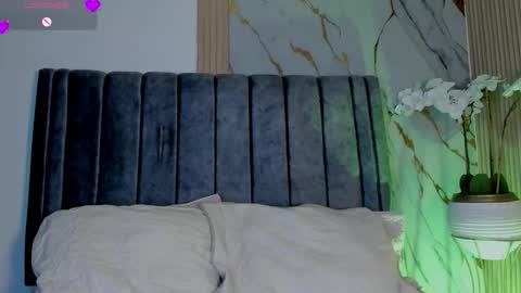   online show from January 16, 12:53 pm